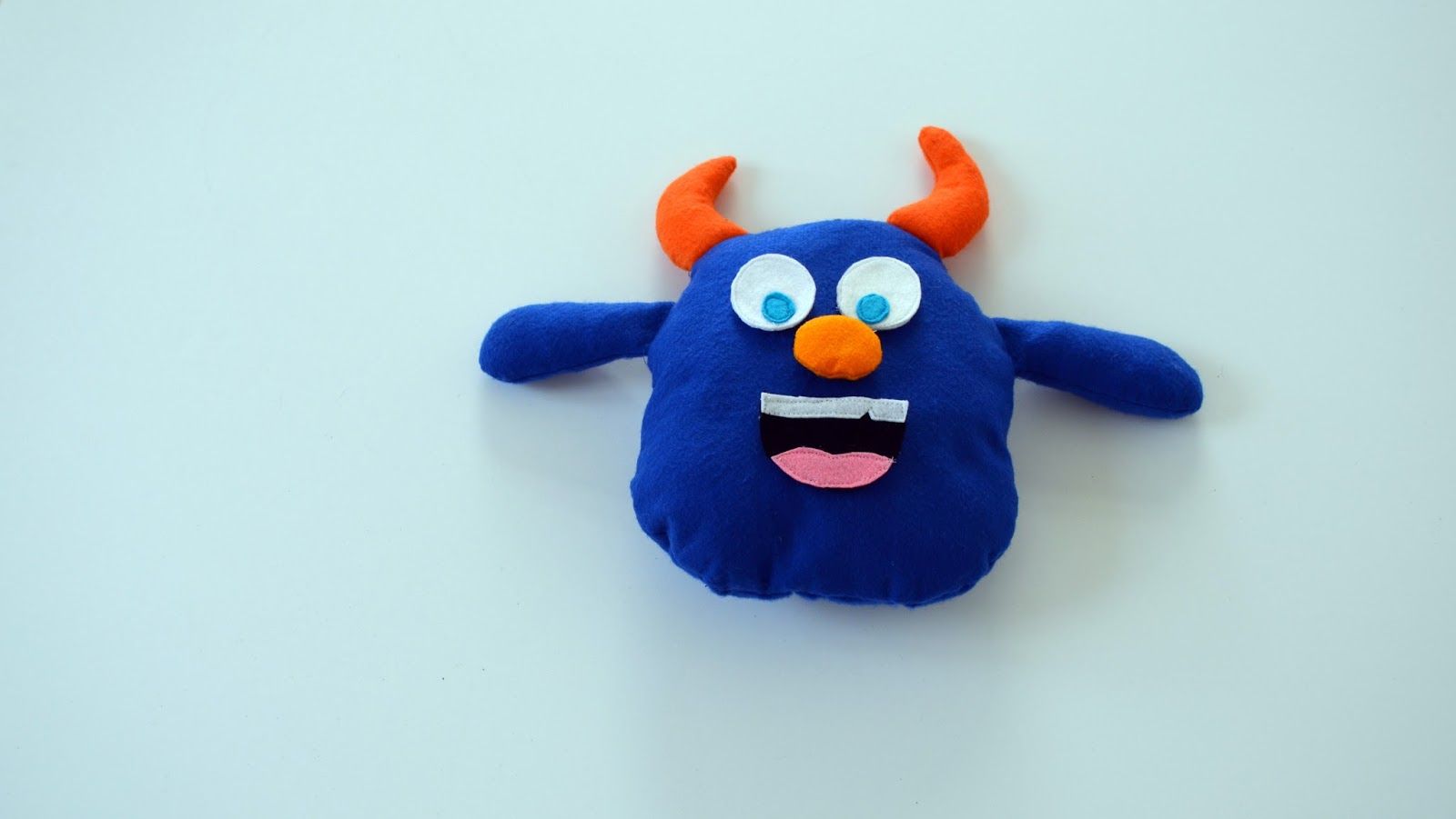monstruo de fieltro