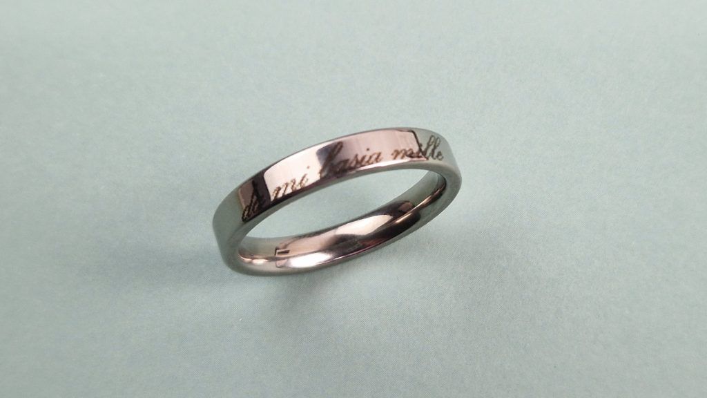 grabado de anillo de metal xTool M1 grabado de anillo de metal xTool M1