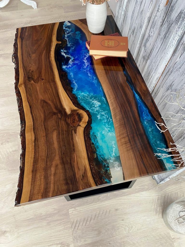 mesa resina y madera