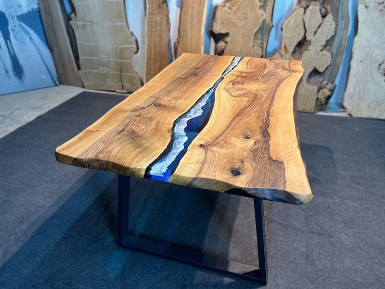 mesa resina y madera