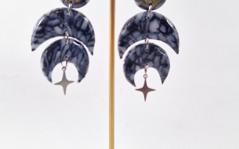pendientes de fases lunares en arcilla polimérica